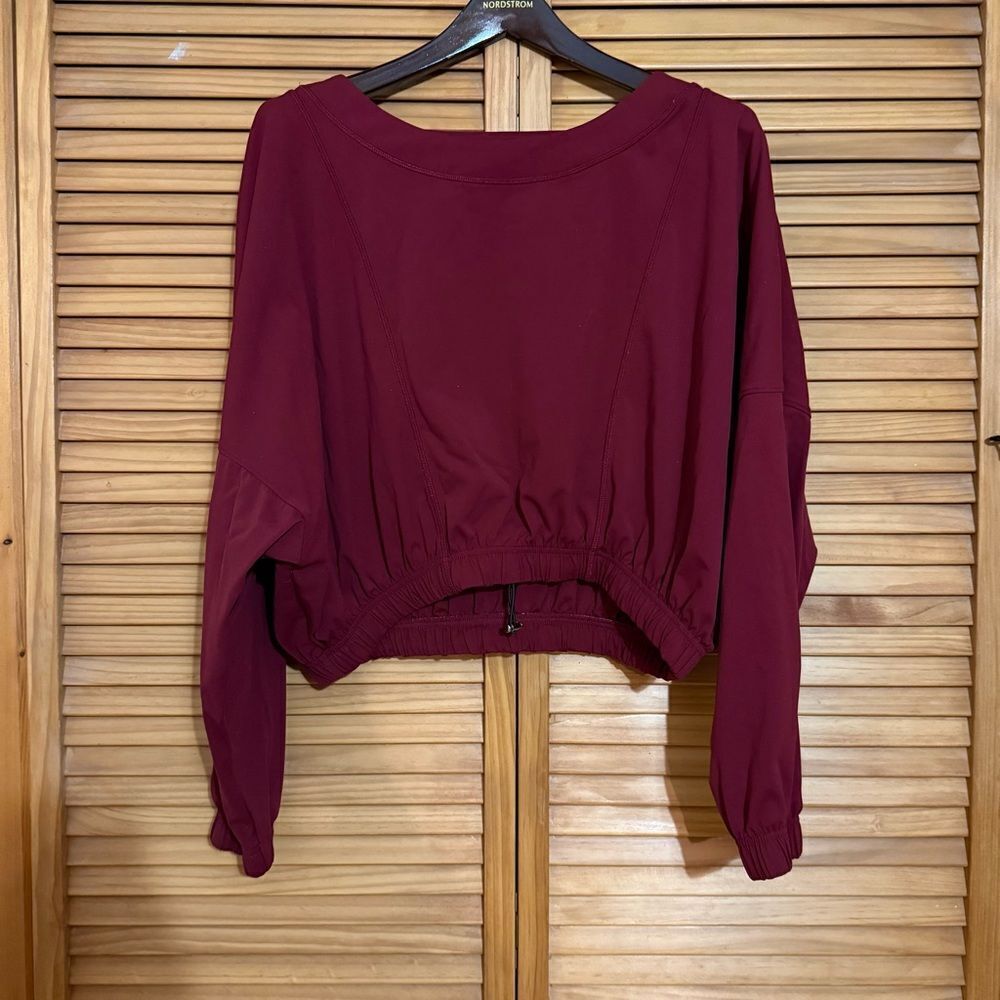 Balance Athletica Oversized cropped crewneck size medium